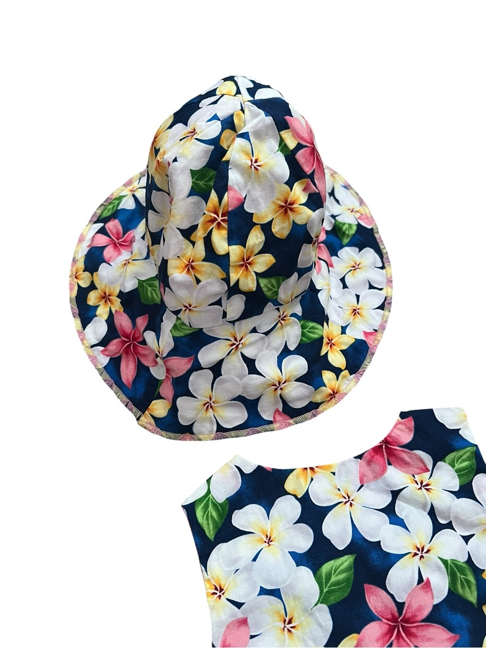 Hawaii style dress made in Hawaii navy yellow white plumeria print bucket hat 3m - Picture 4 of 5